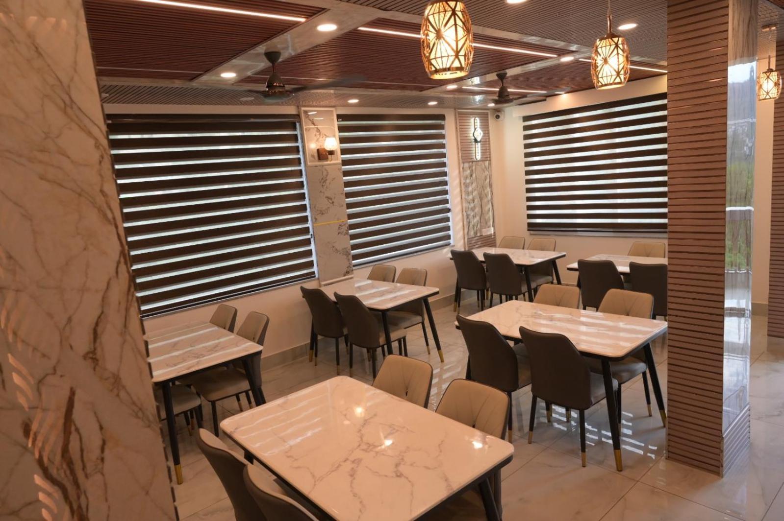 Hotel Udit Inn Rudraprayāg المظهر الخارجي الصورة