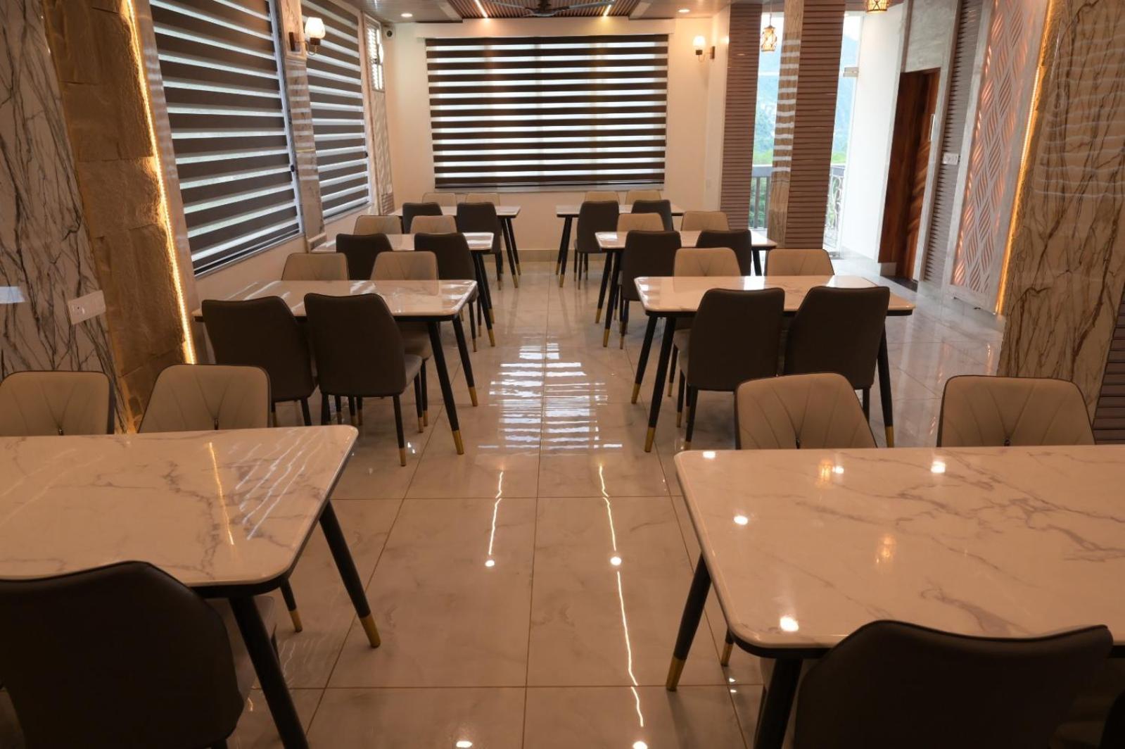 Hotel Udit Inn Rudraprayāg المظهر الخارجي الصورة