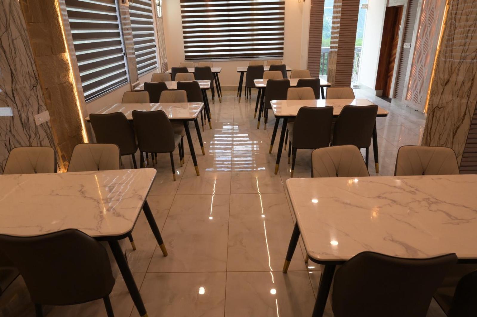 Hotel Udit Inn Rudraprayāg المظهر الخارجي الصورة