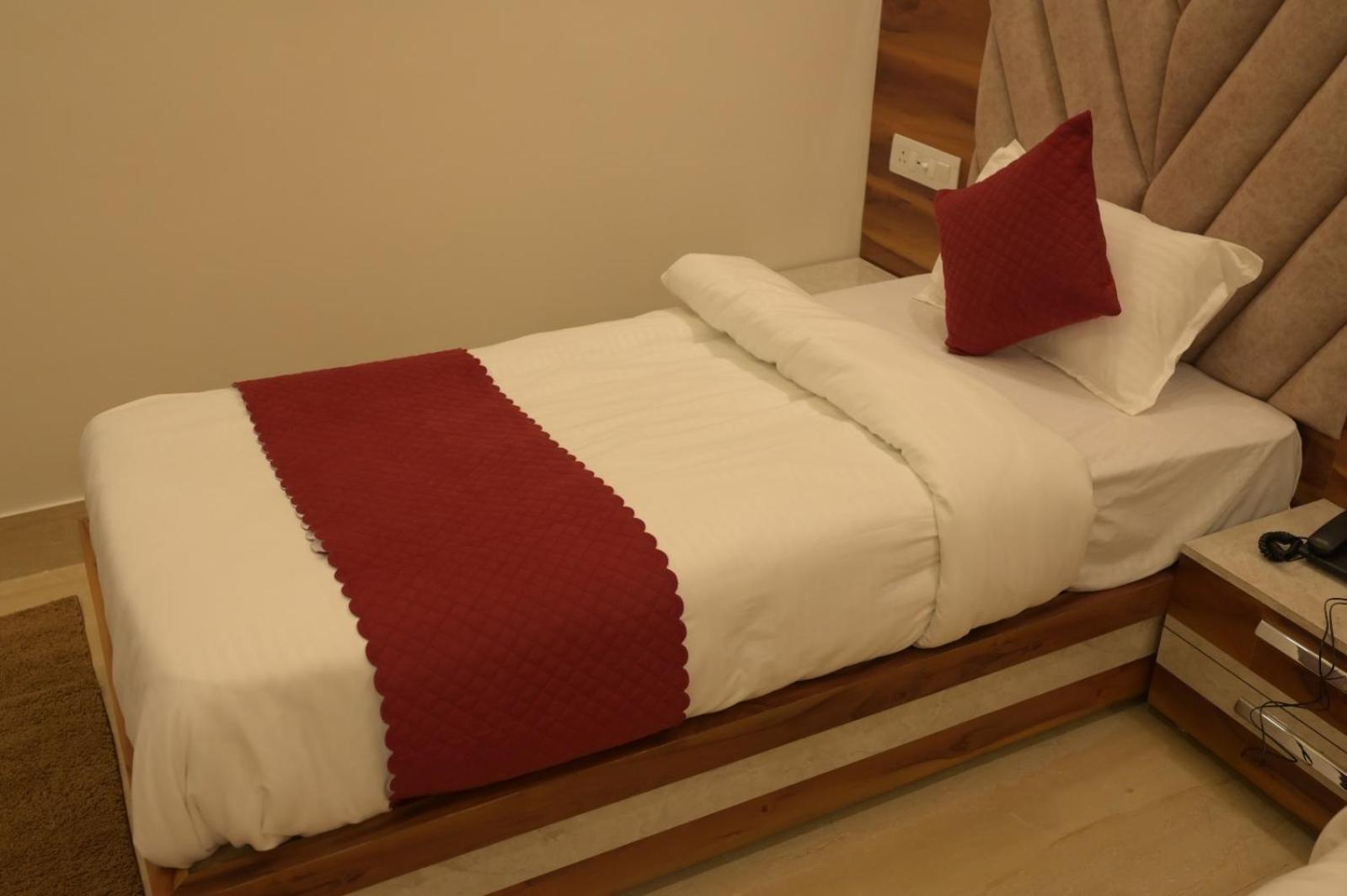 Hotel Udit Inn Rudraprayāg المظهر الخارجي الصورة